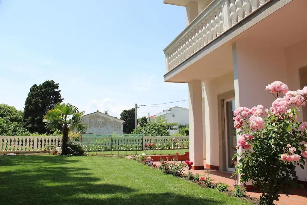 קרק Romantic Apartment Anna In The Center Of Krk 0*,  קרואטיה
